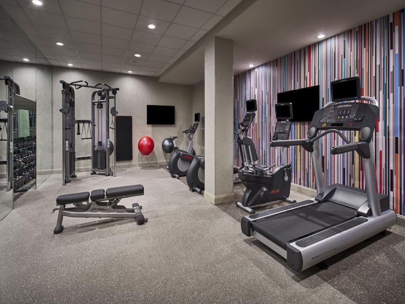 Sonesta Hotel Baltimore Inner Harbor Екстериор снимка